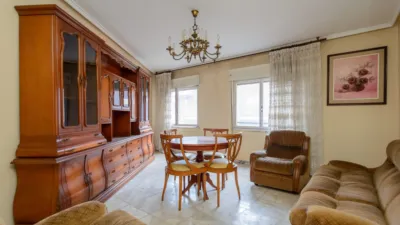 Piso en venta en Calle de Rafael Belderraín, La Felguera (Langreo) de 64.900 €