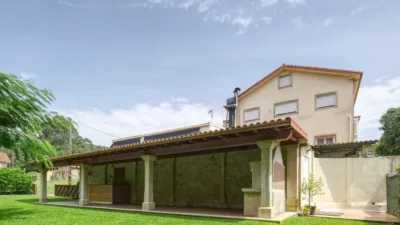 Casa en venta en Calle Aldea Grande, Número 14, Lousame de 389.990 €