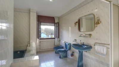 Casa en venta en Calle de San Ramón, 7, Cabo (Tremo, O). Municipio de Brión de 324.990 €