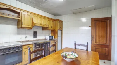 Casa en venta en Calle de San Ramón, 7, Cabo (Tremo, O). Municipio de Brión de 324.990 €