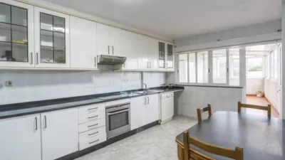 Edificio en venta en Avenida de Camilo José Cela - Vista 2