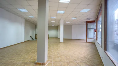 Local comercial en venta en Avenida de la Peregrina, 14 - Vista 3