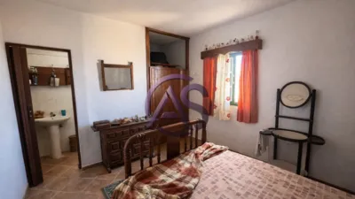 Rustic Chalet in Lomo de Mena photo 7