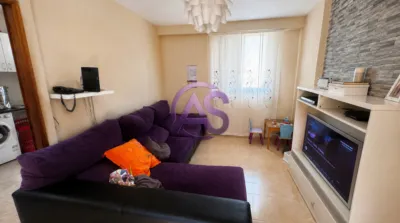 Apartment on Calle Paralela Sargento Provisional photo 2