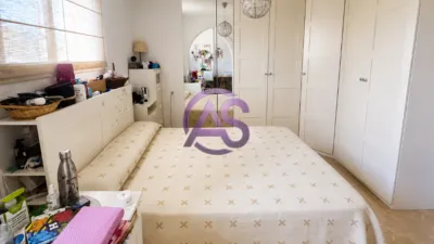 Apartment on Calle Paralela Sargento Provisional photo 5