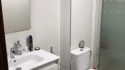 Habitación en alquiler en Calle Puerto del Escudo, Juan XXIII-Rochelambert (Distrito Cerro Amate. Sevilla Capital) de 550 €<span>/mes</span>