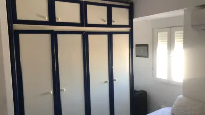 Habitación en alquiler en Calle Puerto del Escudo, Juan XXIII-Rochelambert (Distrito Cerro Amate. Sevilla Capital) de 550 €<span>/mes</span>