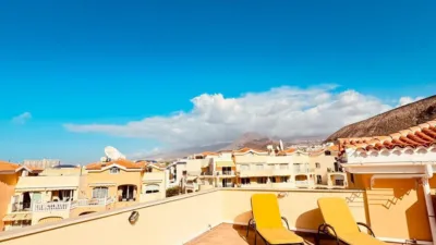 Dúplex en venta en Avenida Juan Carlos Primero, Número 52, Los Cristianos (Arona) de 549.950 €