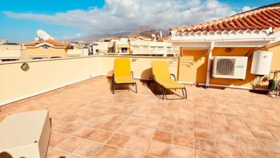 Dúplex en venta en Avenida Juan Carlos Primero, Número 52, Los Cristianos (Arona) de 549.950 €