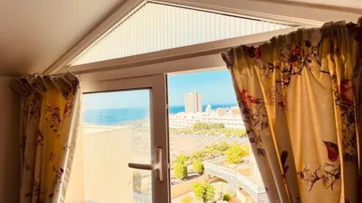 Dúplex en venta en Avenida Juan Carlos Primero, Número 52, Los Cristianos (Arona) de 549.950 €
