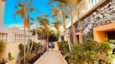 Dúplex en venta en Avenida Juan Carlos Primero, Número 52, Los Cristianos (Arona) de 549.950 €
