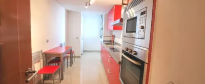 Apartamento en alquiler en Calle del Humo, Rambla-Duggi-Los Hoteles (Distrito Centro-Ifara. Santa Cruz de Tenerife Capital) de 1.400 €<span>/mes</span>