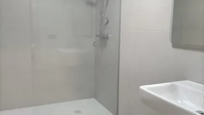 Piso en alquiler en Calle Hernán Cortés, Número 1, El Médano (Granadilla de Abona) de 1.600 €<span>/mes</span>