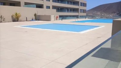 Piso en alquiler en Calle Hernán Cortés, Número 1, El Médano (Granadilla de Abona) de 1.600 €<span>/mes</span>