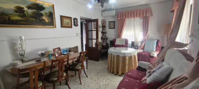 House on Avenida de Pureza Canelo photo 3