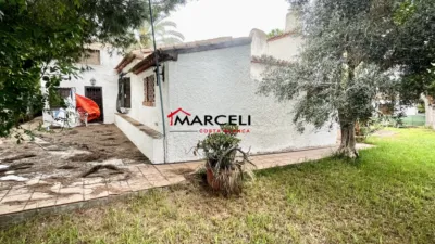 Casa – Orihuela, Urbanización Horizonte - Més