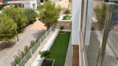 Chalet on Avinguda de Madrid photo 11