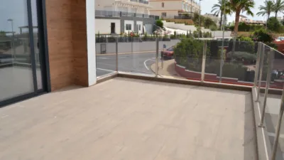 Chalet on Avinguda de Madrid photo 9