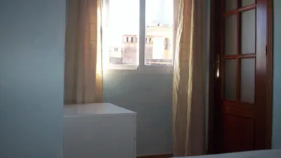 Ático en alquiler en San Bartolomé-Judería, San Bartolomé-Judería (Distrito Casco Antiguo. Sevilla Capital) de 850 €<span>/mes</span>