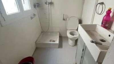 Apartment on Carrer de Ramon Turró photo 17