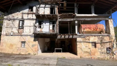 Rustic chalet at Calle Olabarri, No. 16 photo 3