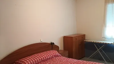 Piso en venta en Avenida Antonio Machado, Santa Cruz del Valle de 42.000 €