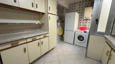 Habitación en alquiler en Calle de Pradilla, Carolinas (Distrito Pla-Carolinas. Alicante - Alacant) de 400 €<span>/mes</span>