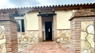 Single-family chalet on Peña Street photo 6