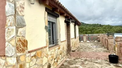 Single-family chalet on Peña Street photo 15