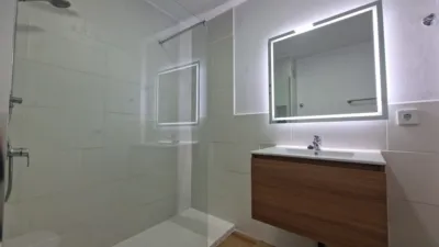 Piso en alquiler en Calle Valdés Leal, Centro (Córdoba Capital) de 1.000 €