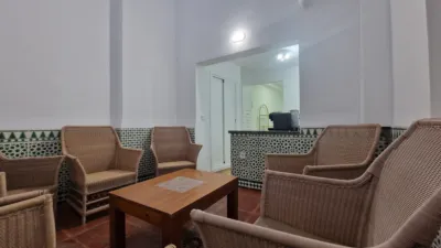 Piso en alquiler en Calle Valdés Leal, Centro (Córdoba Capital) de 1.000 €