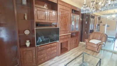 Piso en alquiler en Calle de Gonzalo de Berceo, Alberite de 525 €<span>/mes</span>