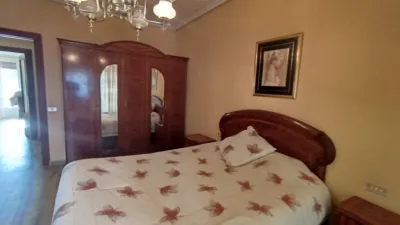 Piso en alquiler en Calle de Gonzalo de Berceo, Alberite de 525 €<span>/mes</span>