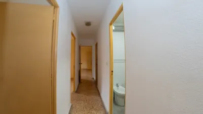 Flat on Calle Melilla photo 17