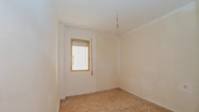 Flat on Calle Melilla photo 16