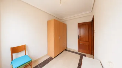 Apartment on Ronda de Garay photo 27