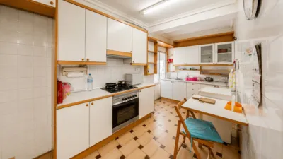 Apartment on Ronda de Garay photo 34