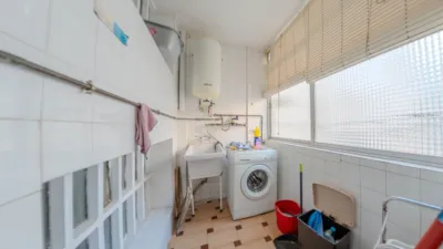 Apartment on Ronda de Garay photo 31