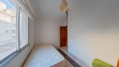 Apartment on Ronda de Garay photo 9
