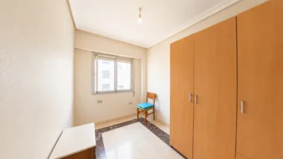 Apartment on Ronda de Garay photo 24
