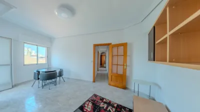 Flat on Isaac Peral Street photo 5