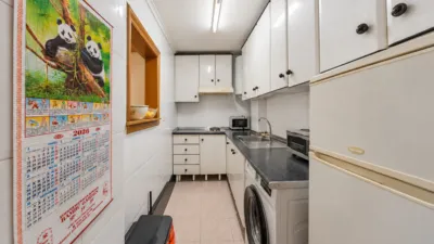 Apartment on Vara de Rey Street photo 5