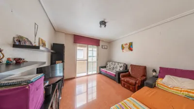 Apartment on Vara de Rey Street photo 2