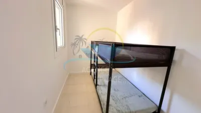 Piso en venta en Carrer de la Roca Negra, Santa Margarida (Roses) de 224.000 €