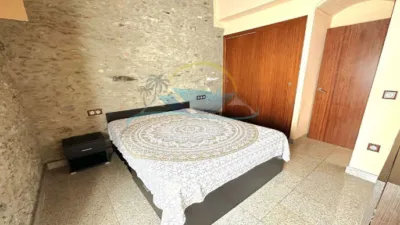 Apartamento en venta en Carrer d'En Mairó, cerca de Carrer de l' Esperança, Centre (Roses) de 299.000 €
