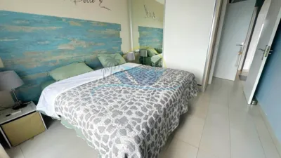 Apartamento en venta en Carrer de Joan Timoneda, cerca de Carrer de Bernat Fenollar, Port Esportiu-Canyelles-Puig Rom (Roses) de 277.000 €