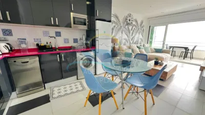 Apartamento en venta en Carrer de Joan Timoneda, cerca de Carrer de Bernat Fenollar, Port Esportiu-Canyelles-Puig Rom (Roses) de 277.000 €