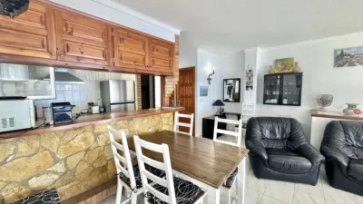 Apartment on Carrer de Joan Margarit photo 4