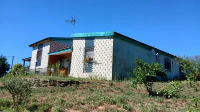 House on Calle Outeiro Lalin de Arriba, No. 17 photo 3