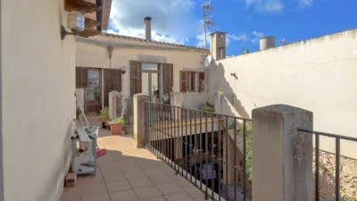 Terraced House at Carrer de Majoral, 1 photo 7